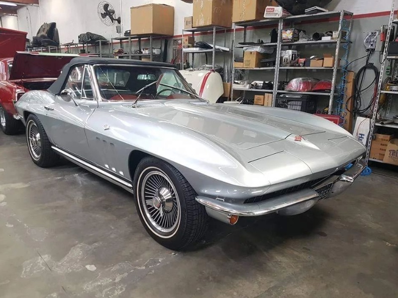 CORVETTE STING RAY 1965